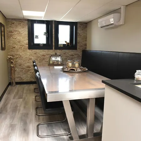 Apartment Prachtige Tot 10 Pers Nb