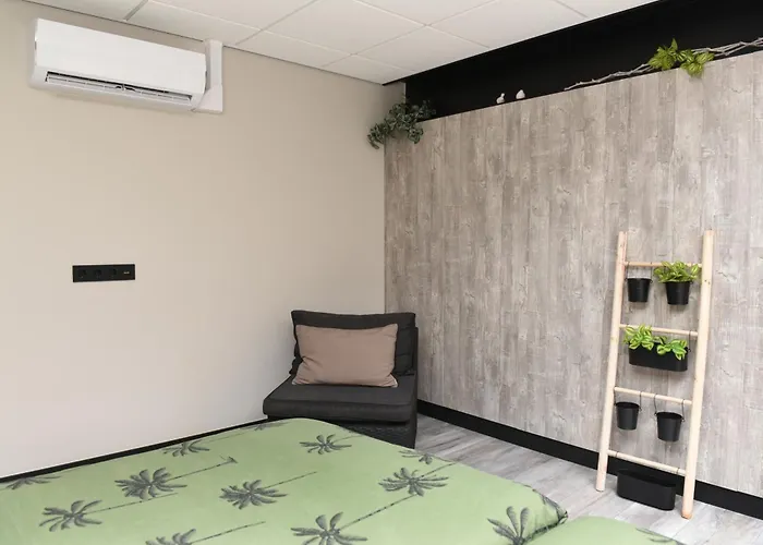 Prachtige Tot 10 Pers Nb