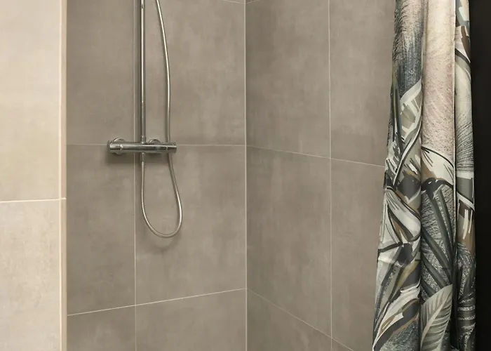 Prachtige Tot 10 Pers Nb דירה *